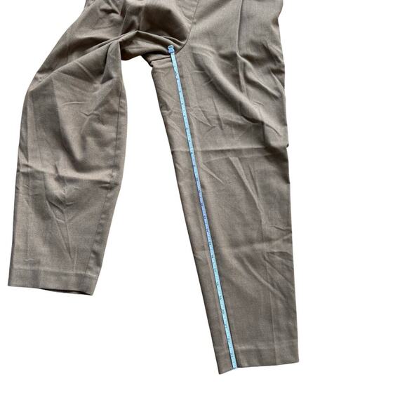 Ann Taylor LOFT Brown Crop Pleated Trouser Pants Tailored Career Work Size XXSP - Picture 5 of 10